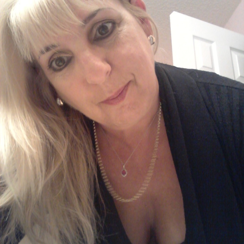 Meet your Posher, Donna